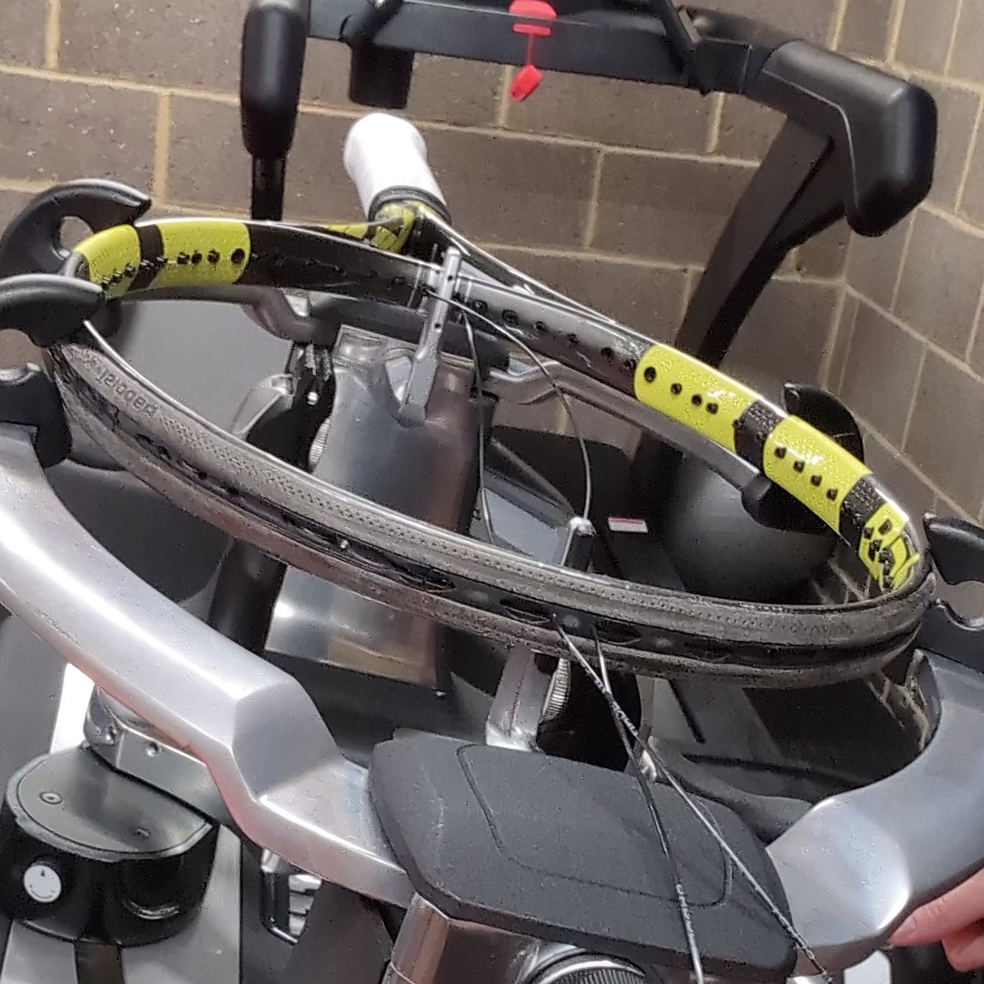 Video of Babolat Pure Aero VS tennis racket with Babolat RPM Blast strings