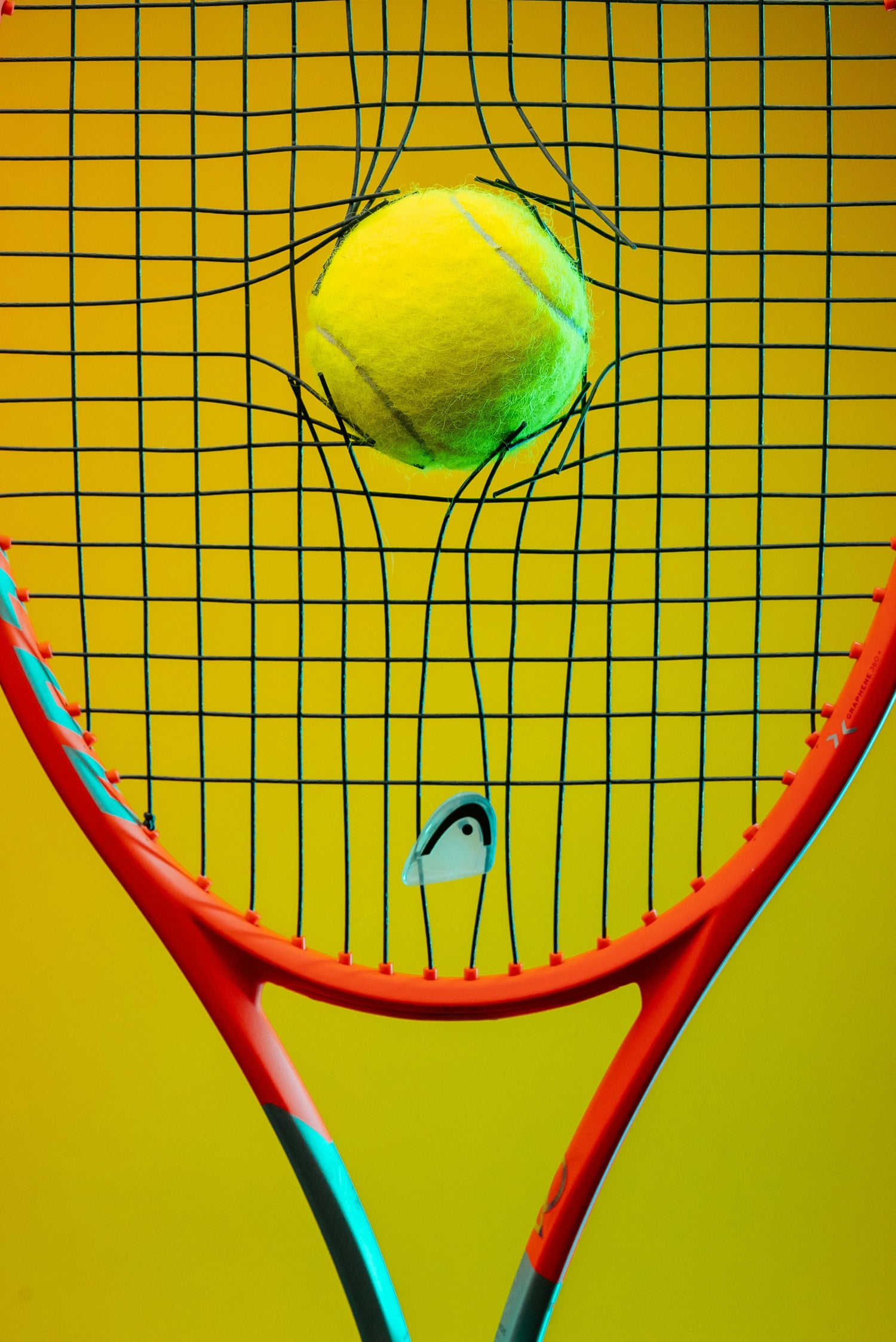 Head tennis racket with broken strings